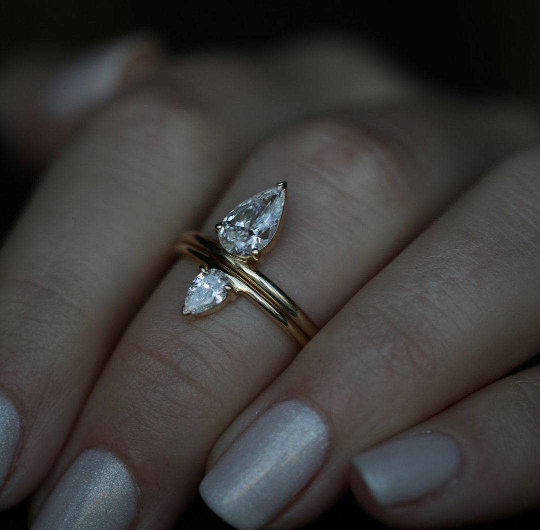 F VVS1 diamond engagement ring