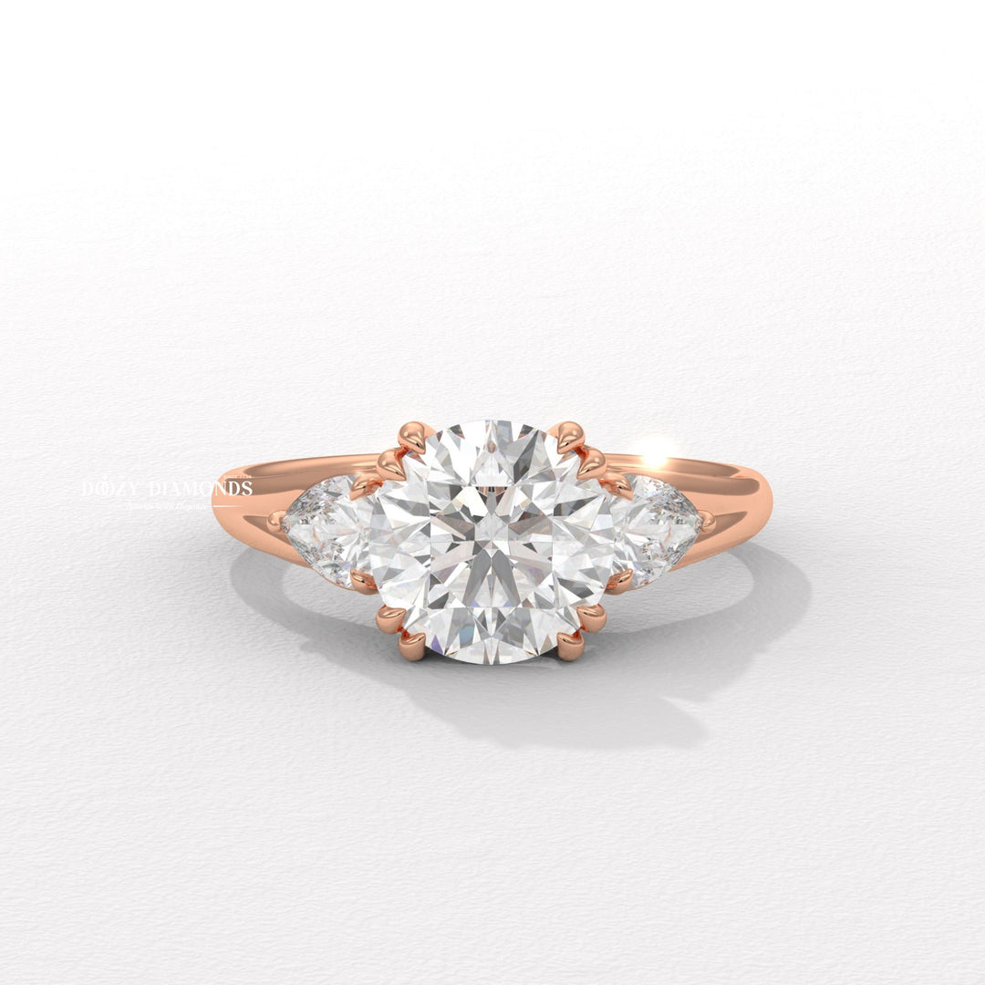 Sustainable engagement ring
Buy lab diamond engagement ring online
14K gold three stone ring