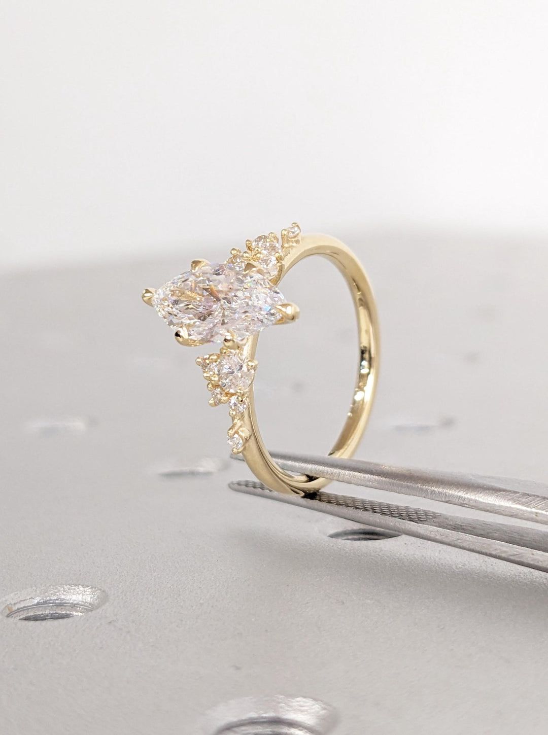 marquise cluster diamond setting,