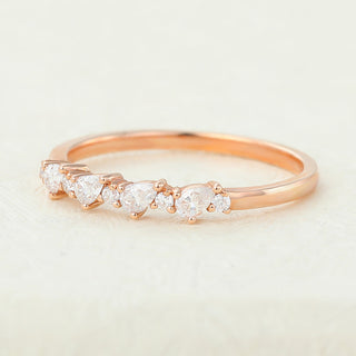 pear-round-shaped-moissanite-alternative-wedding-band