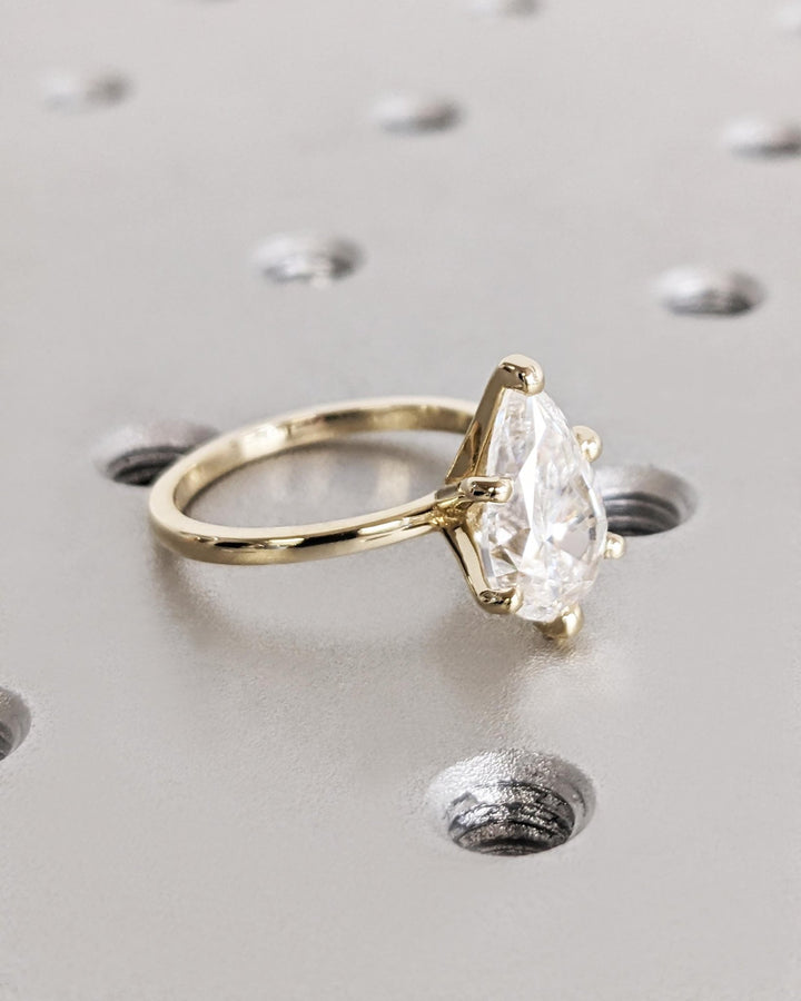 , luxury diamond ring, elegant