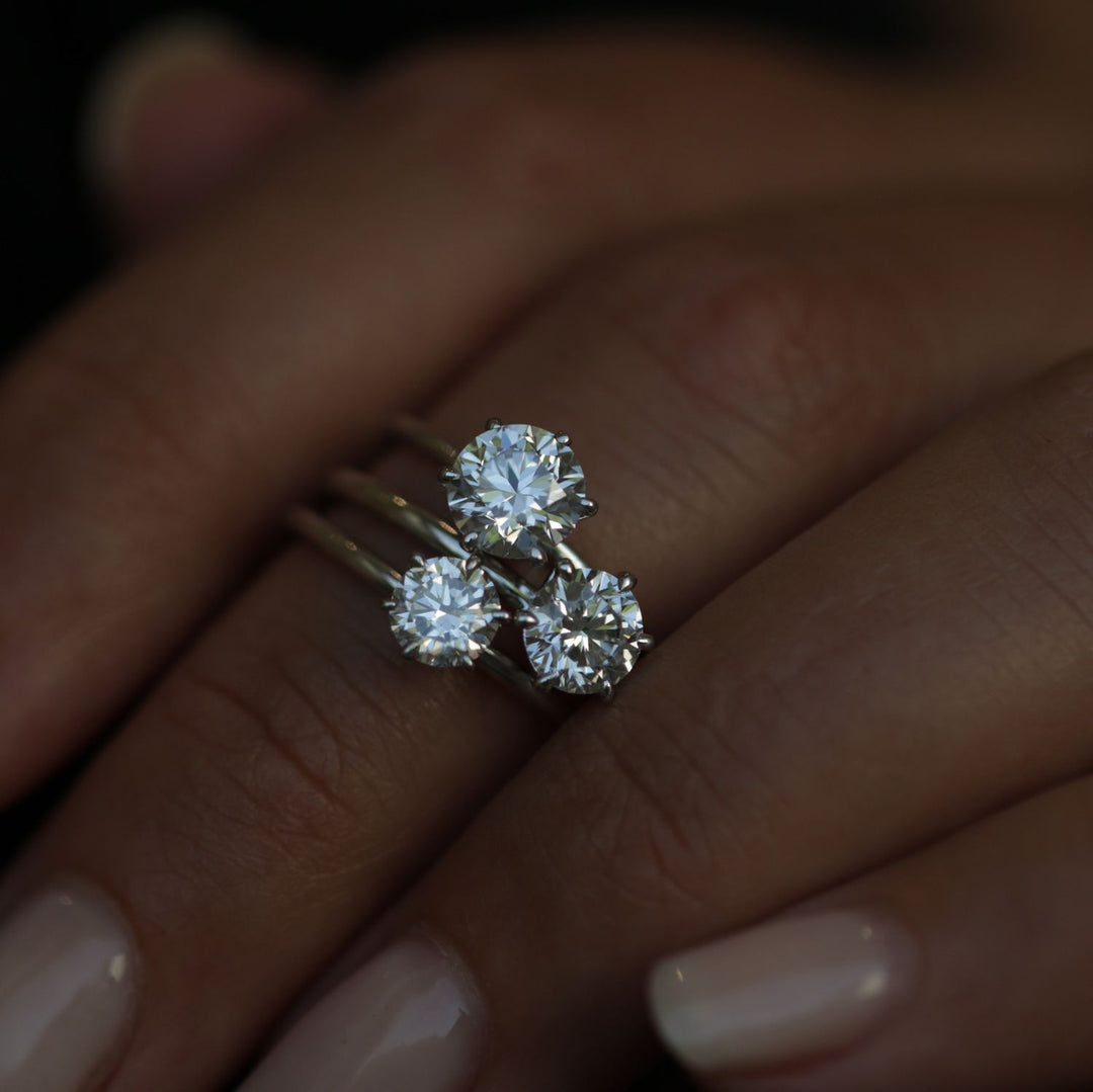 modern engagement ring,