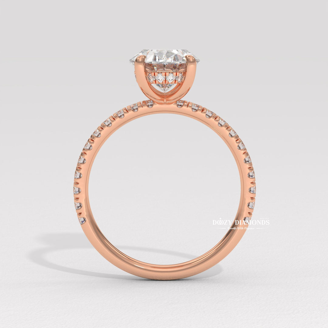 oval jewelry ring,
