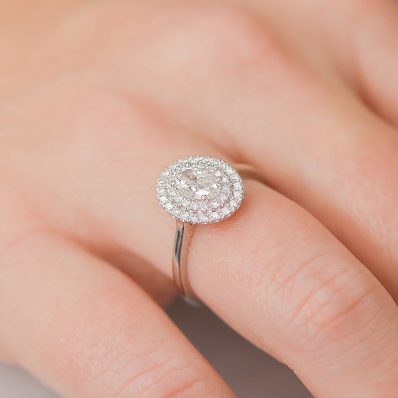oval halo ring for women