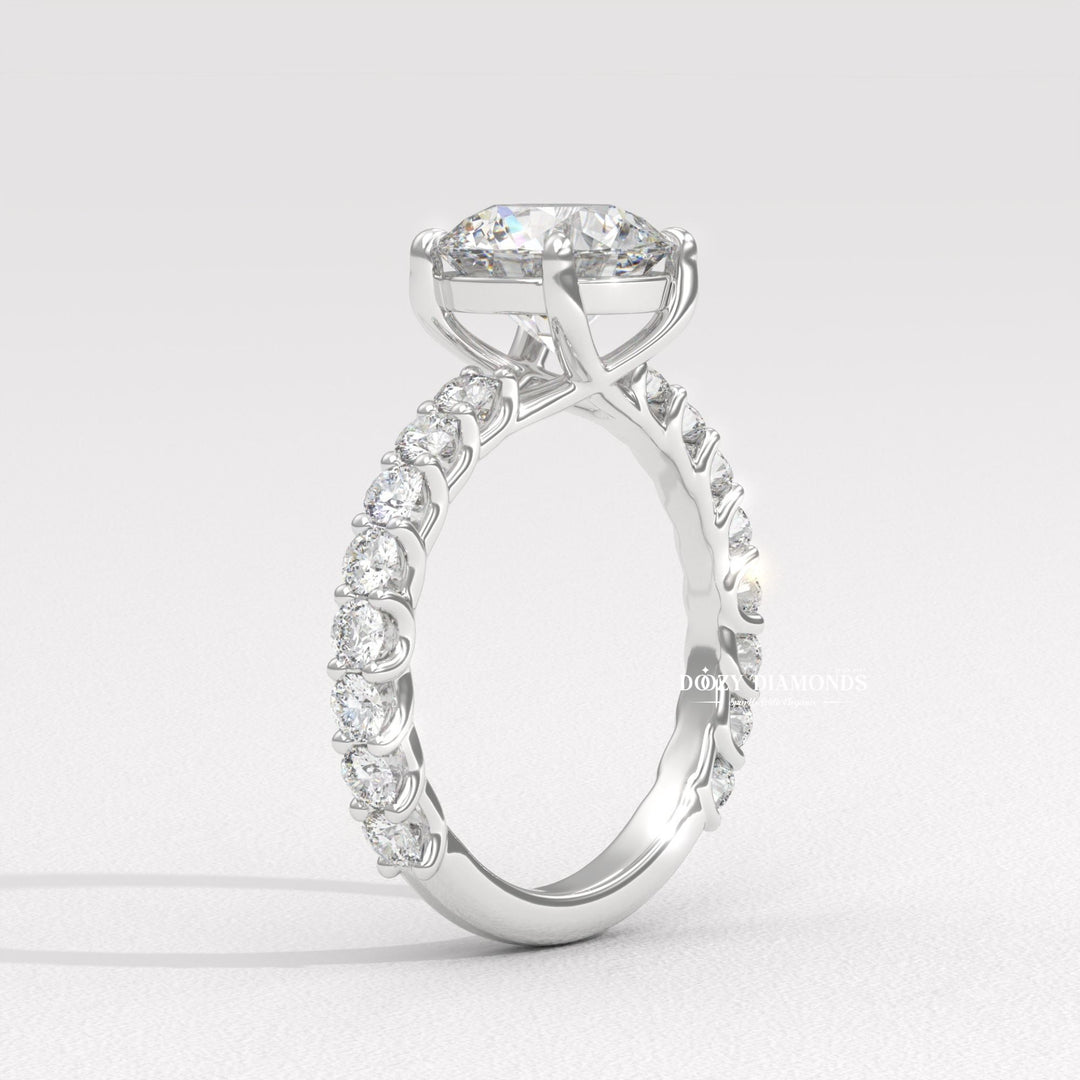 round cut diamond ring, diamond engagement ring, engagement ring for women, bridal ring,