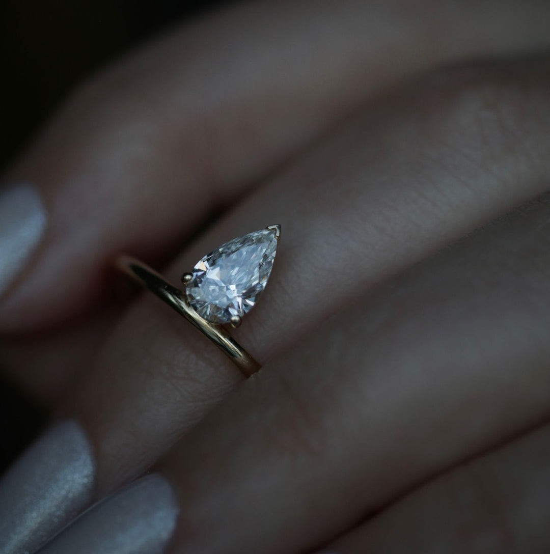 pear center stone ring