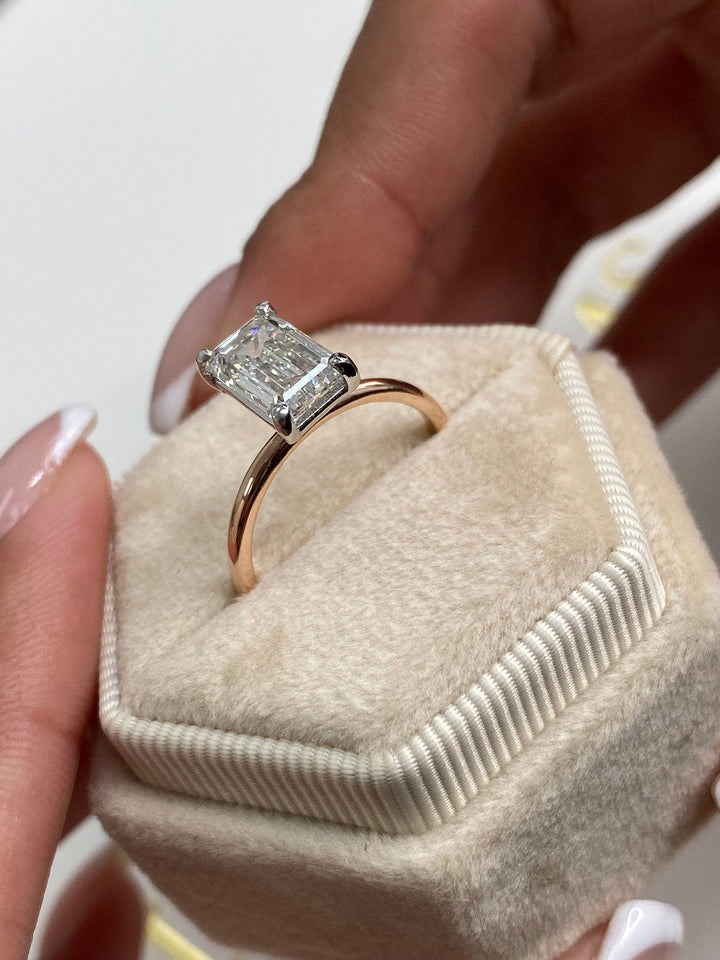 2-0-ct-emerald-e-vs1-cvd-diamond-solitaire-engagement-ring