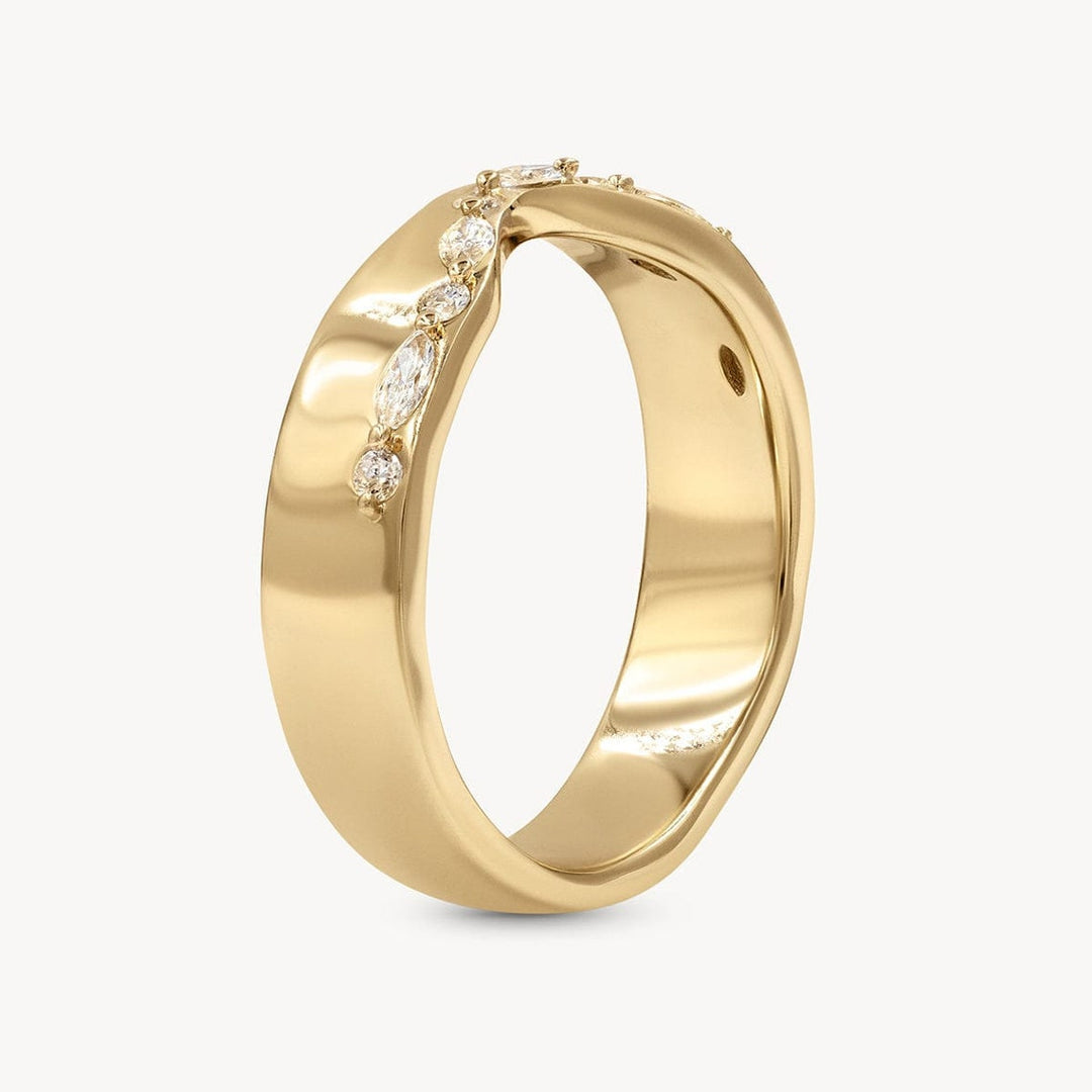 Round Diamond CVD EF/VVS U-Shaped Nesting Chevron Wedding Band