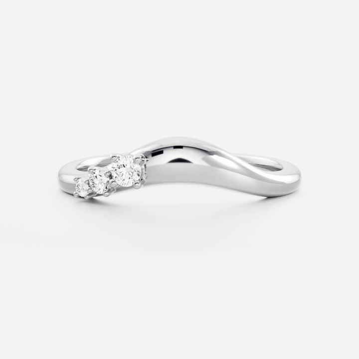 Round Diamond CVD EF/VVS Unique Curved Band for Women