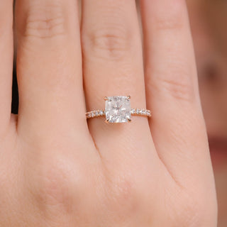 cushion-solitaire-e-vs2-diamond-engagement-ring