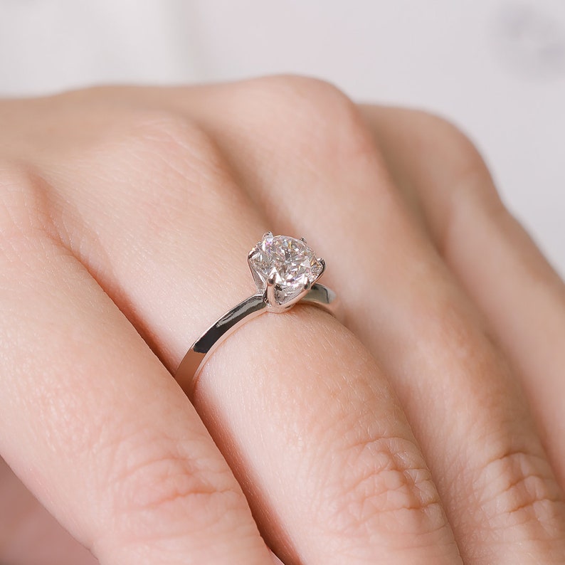 1-51-ct-round-solitaire-f-vs2-diamond-engagement-ring