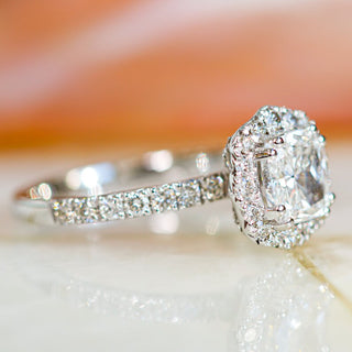 cushion-halo-f-vs1-diamond-engagement-ring