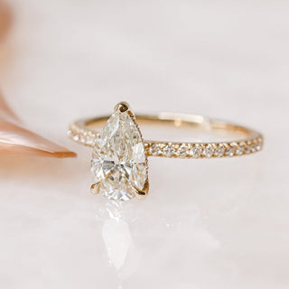 pear-hidden-halo-pave-cvd-f-vs2-diamond-engagement-ring