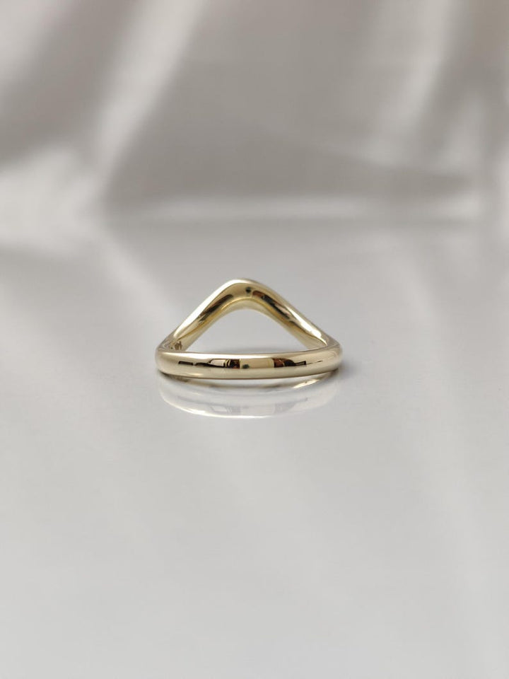 14k|18K Solid Yellow Gold Unique Wavy Curved Wedding Band