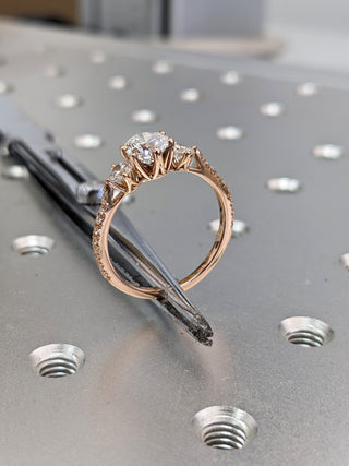 1.0CT Round Lab Grown 3 Stone Diamond Engagement Ring Pretty Engagement Ring