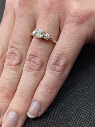 1.0CT Round Lab Grown 3 Stone Diamond Engagement Ring Pretty Engagement Ring