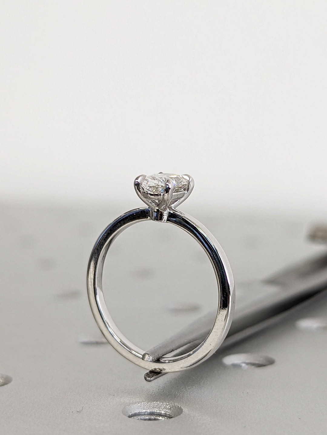1.0CT Oval Cut Solitaire Lab Grown Diamond Engagement Ring Minimalist Wedding Ring