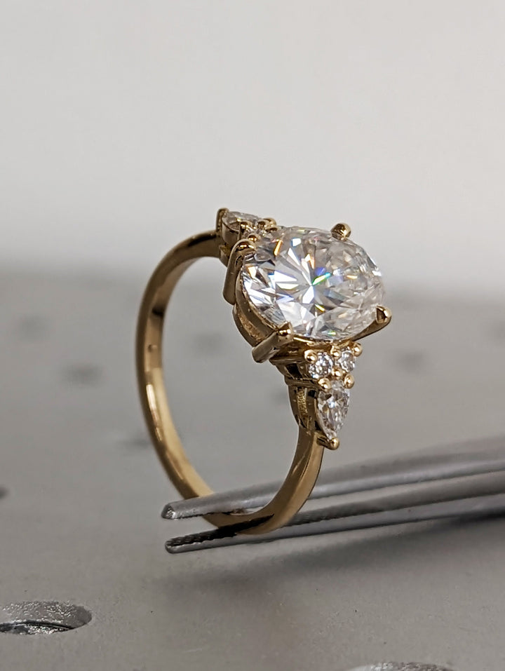 2.50CT Oval Cut Cluster Lab Grown Diamond Engagement Ring For Women