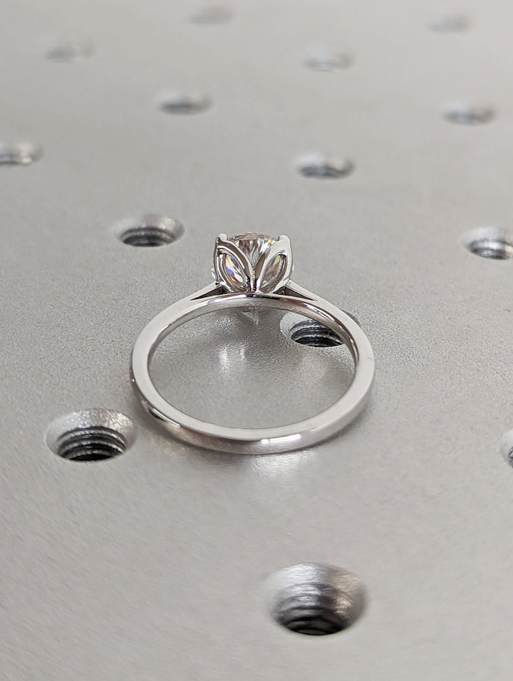 1.50CT Round Cut Solitaire Lab Grown Diamond Engagement Ring For Her Minimalist Wedding Ring