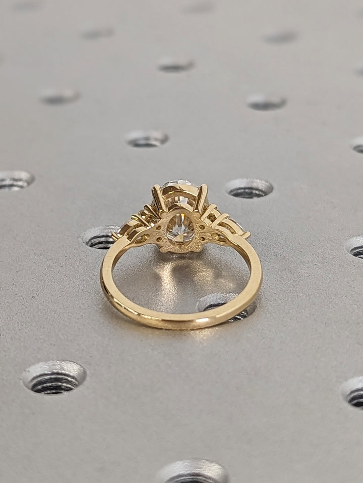2.50CT Oval Cut Cluster Lab Grown Diamond Engagement Ring For Women