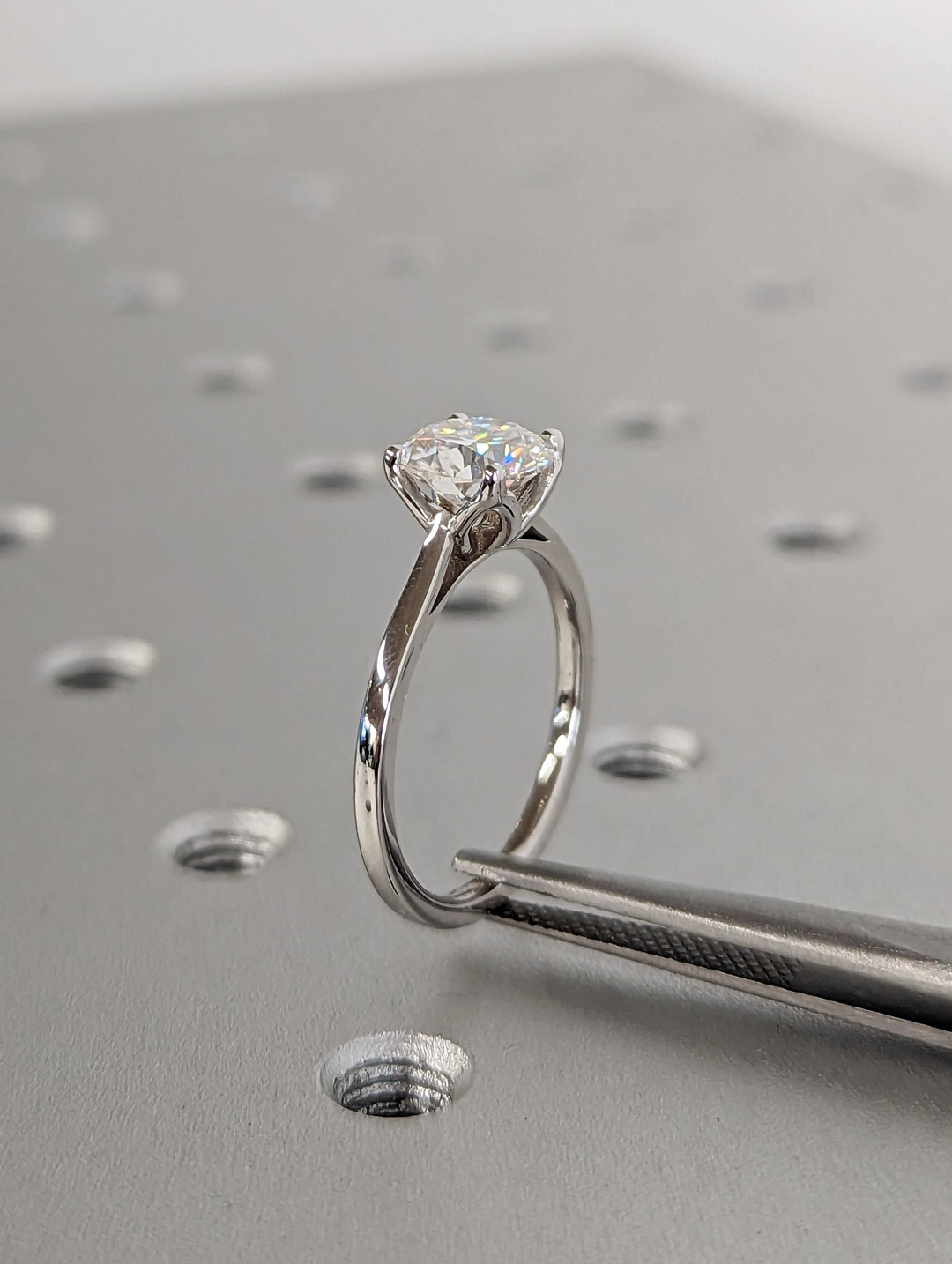 1.50CT Round Cut Solitaire Lab Grown Diamond Engagement Ring For Her Minimalist Wedding Ring