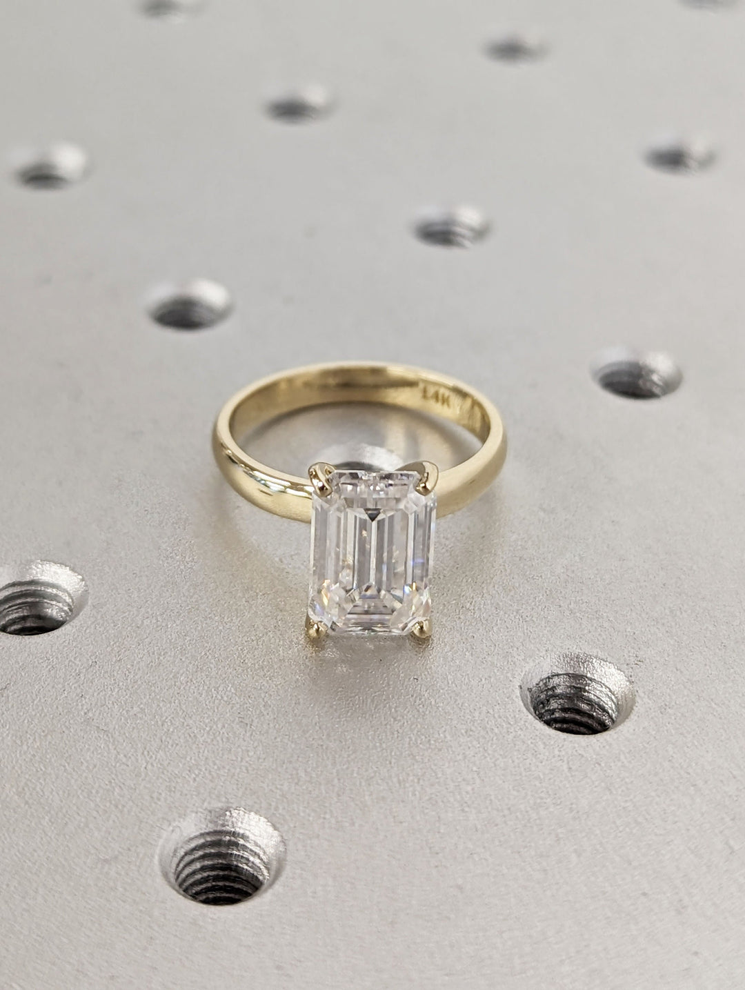 4.0CT Emerald Cut Solitaire Lab Grown Diamond Engagement Ring For Women