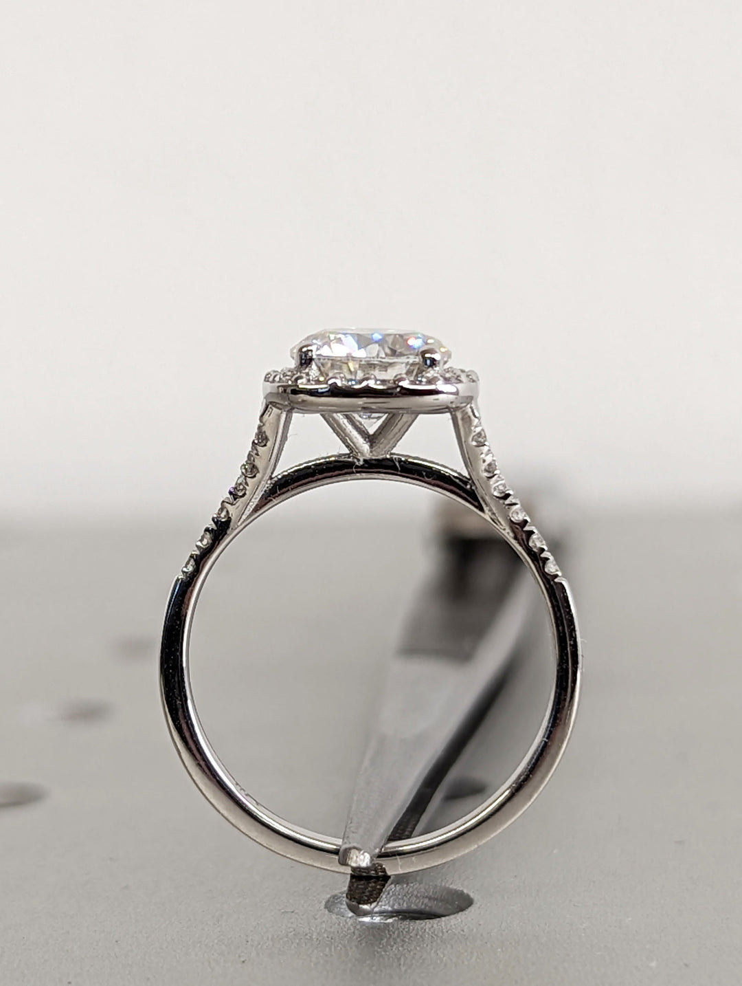 1.50CT Round Cut Halo Lab Grown Diamond Pave Engagement Ring For Women