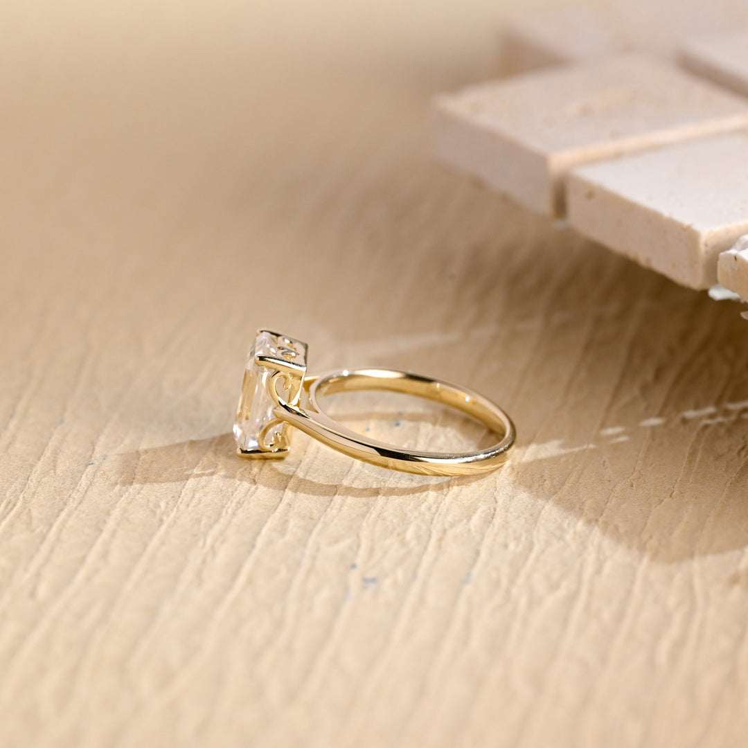 2.0CT Emerald Cut Lab Grown Diamond Solitaire Engagement Ring For Women