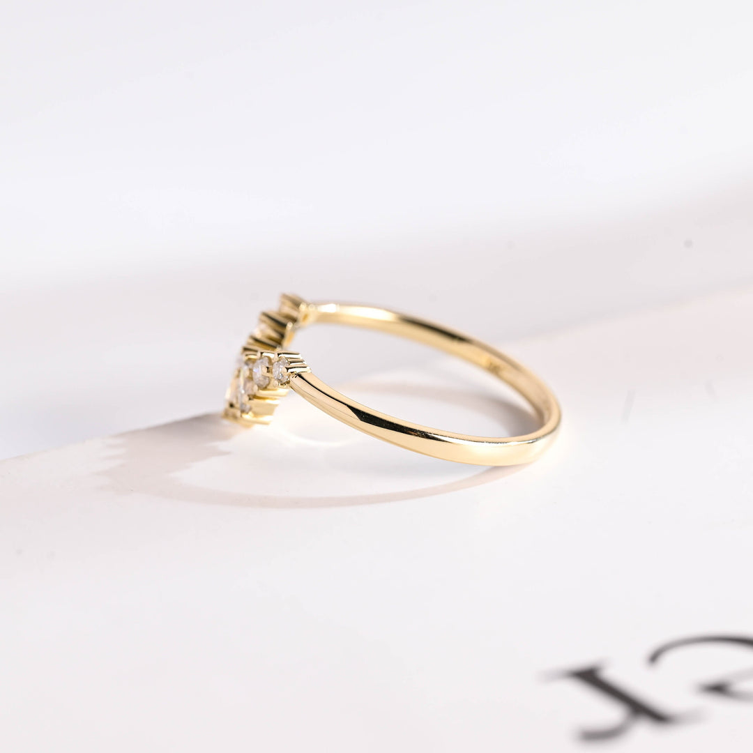0.36CT Round & Marquise Cut Curved CVD EF/VVS Diamond Wedding Band