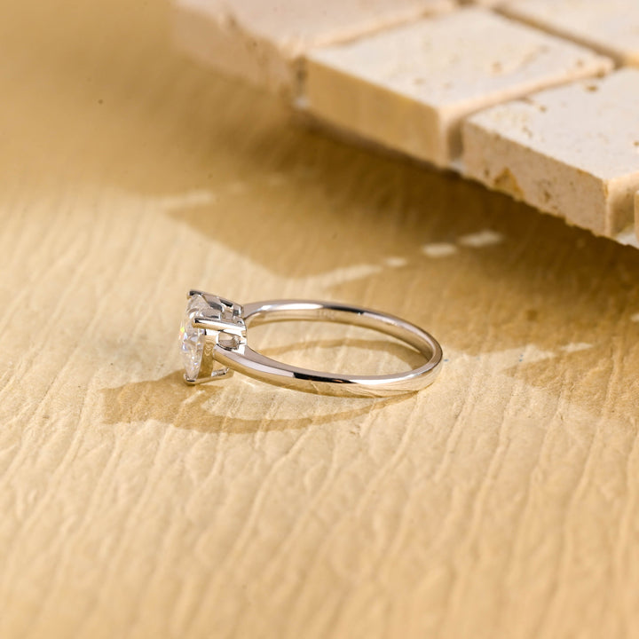 1.0CT Heart Cut Lab Grown Diamond Solitaire Engagement Ring For Her