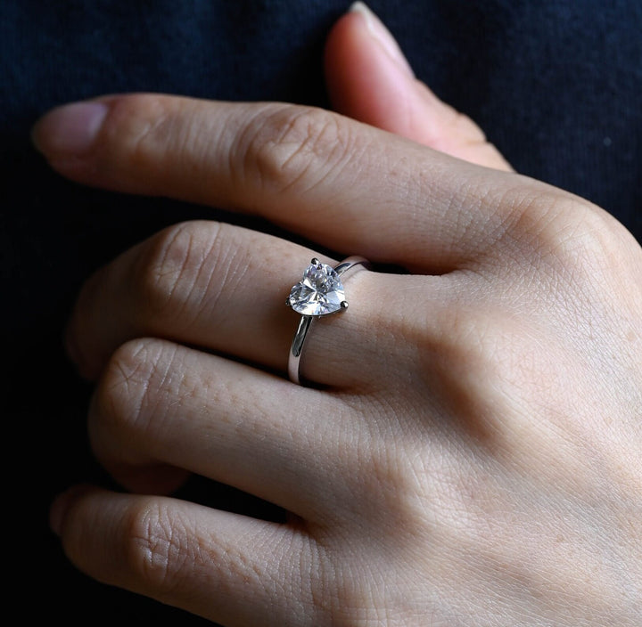 1.0CT Heart Cut Lab Grown Diamond Solitaire Engagement Ring For Her