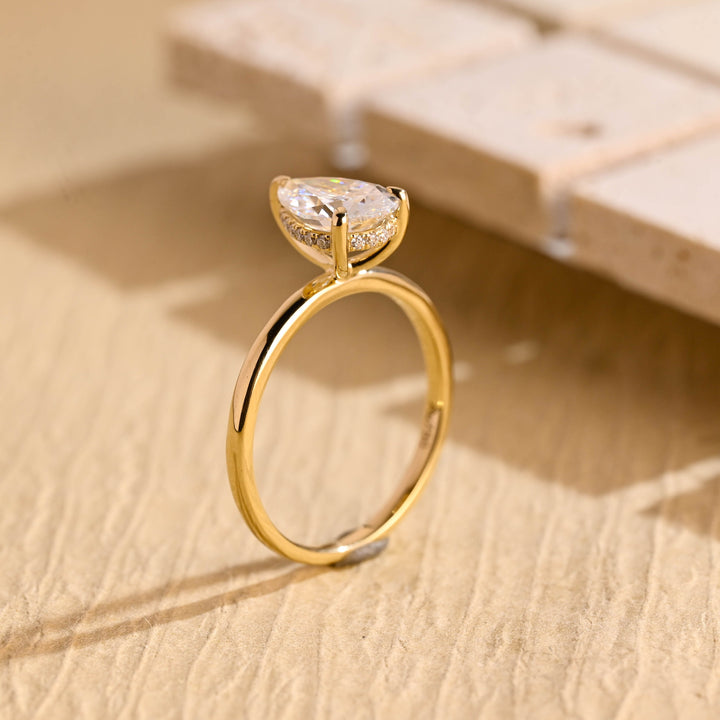 1.0CT Pear Cut Lab Grown Diamond Hidden Halo Engagement Ring For Women