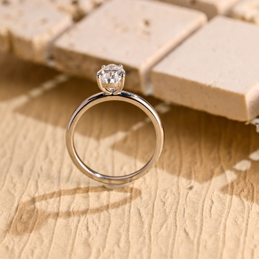 1.0CT Pear Cut Lab Grown Diamond Solitaire Engagement Ring, Maximalist Wedding Ring