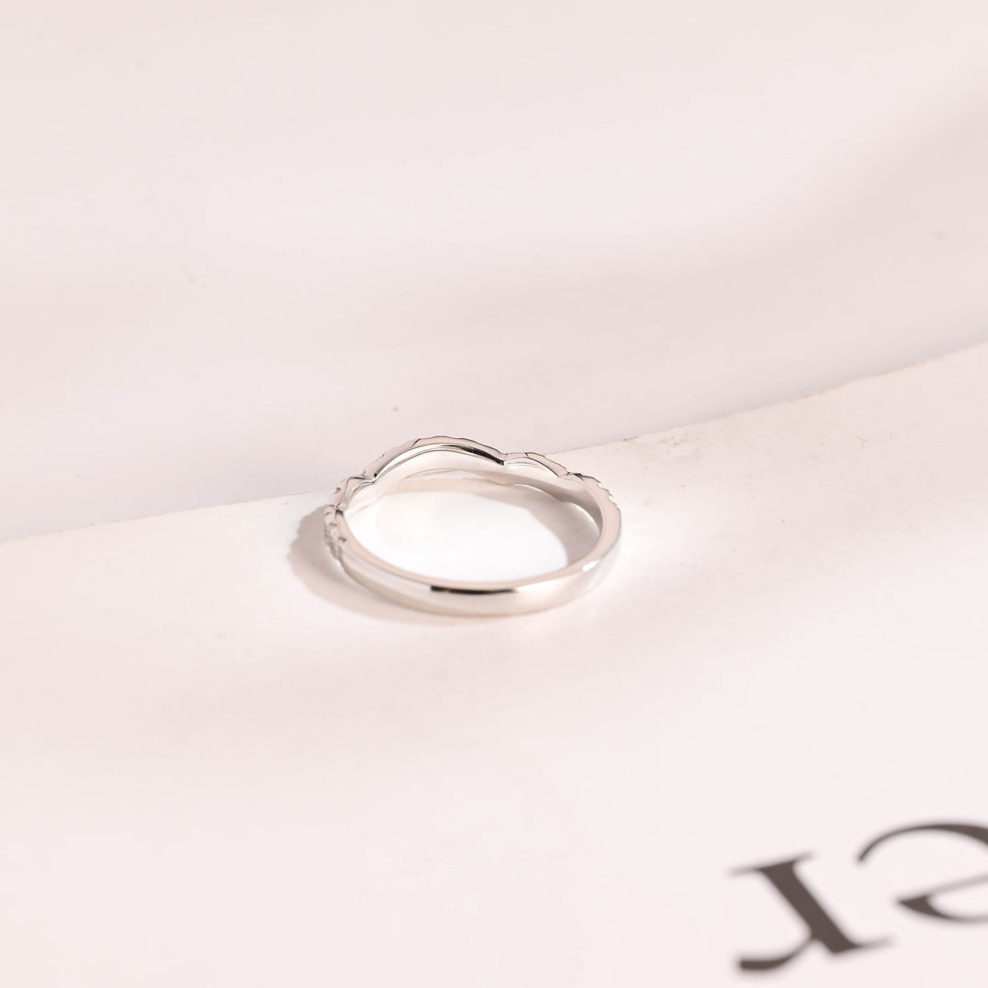 0.25CT Round Cut Wave CVD EF/VVS Diamond Minimalist Wedding Band