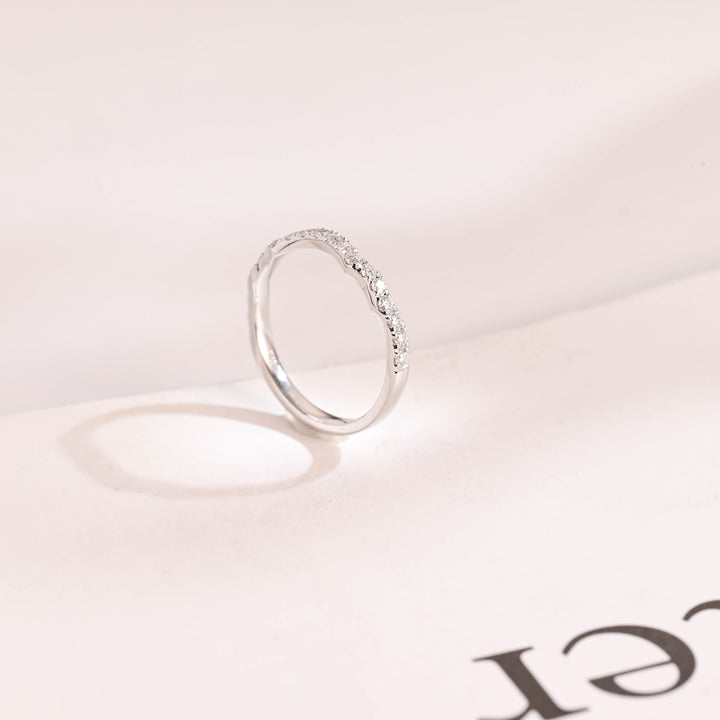 0.25CT Round Cut Wave CVD EF/VVS Diamond Minimalist Wedding Band