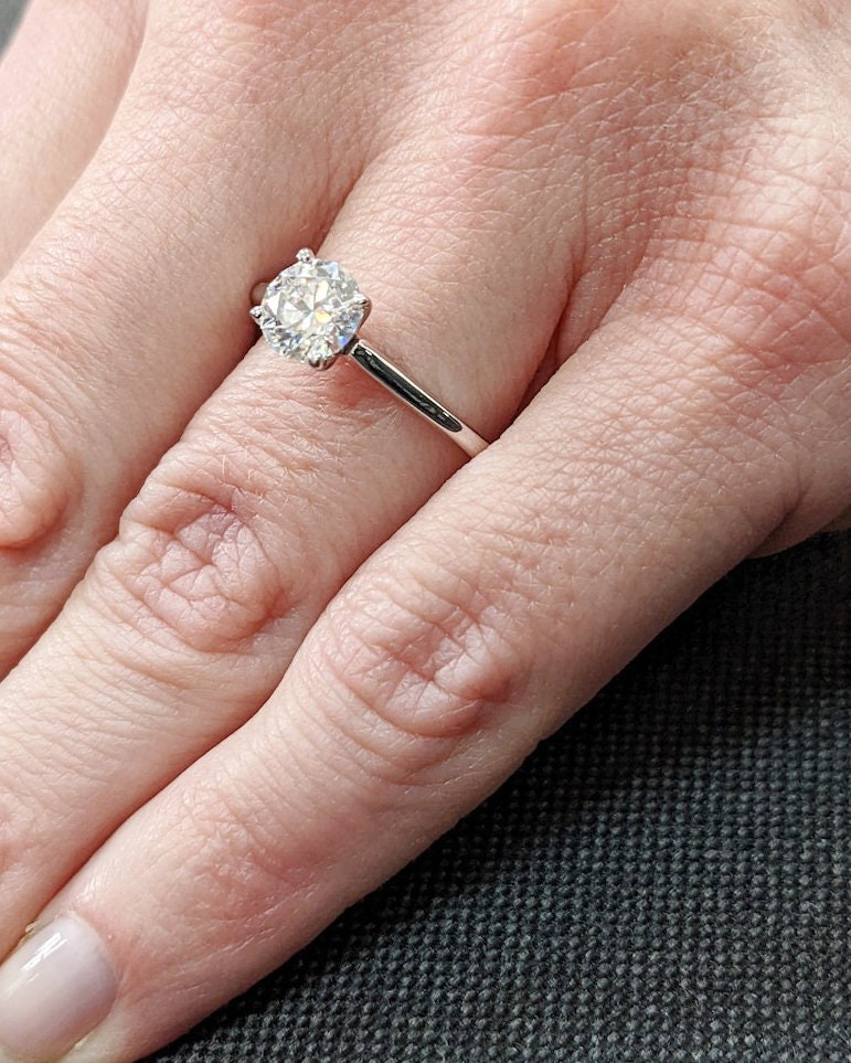 1.0CT Round Solitaire Lab Grown Diamond Engagement Ring For Women
