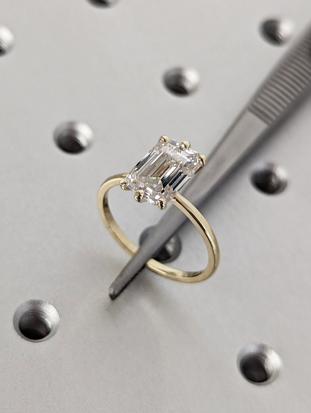 2.0CT Emerald Cut Solitaire Lab Grown Diamond Engagement Ring For Women