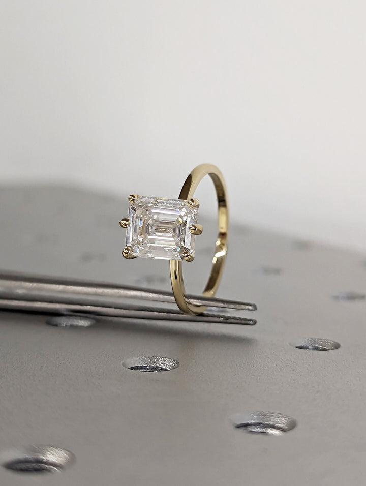 2.0CT Emerald Cut Solitaire Lab Grown Diamond Engagement Ring For Women