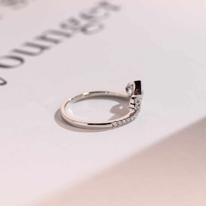 0.44CT Round & Pear Cut Crown CVD EF/VVS Diamond Wedding Matching Band For Women