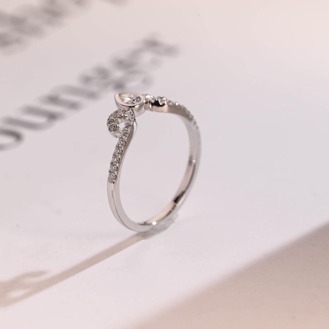 0.44CT Round & Pear Cut Crown CVD EF/VVS Diamond Wedding Matching Band For Women