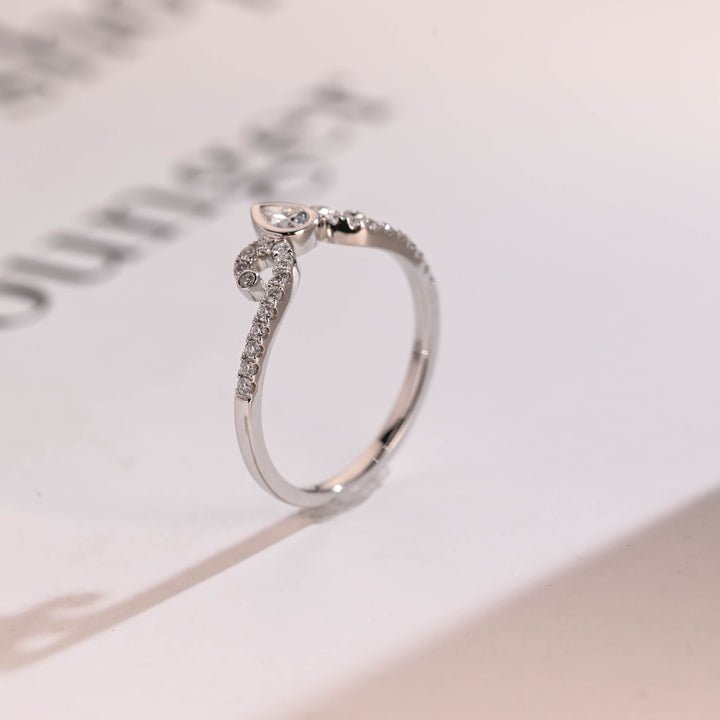 0.44CT Round & Pear Cut Crown CVD EF/VVS Diamond Wedding Matching Band For Women