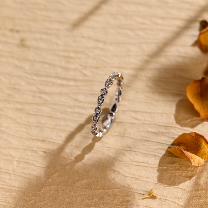 0.25CT Round Cut Vintage CVD EF/VVS Diamond Wedding Band For Women