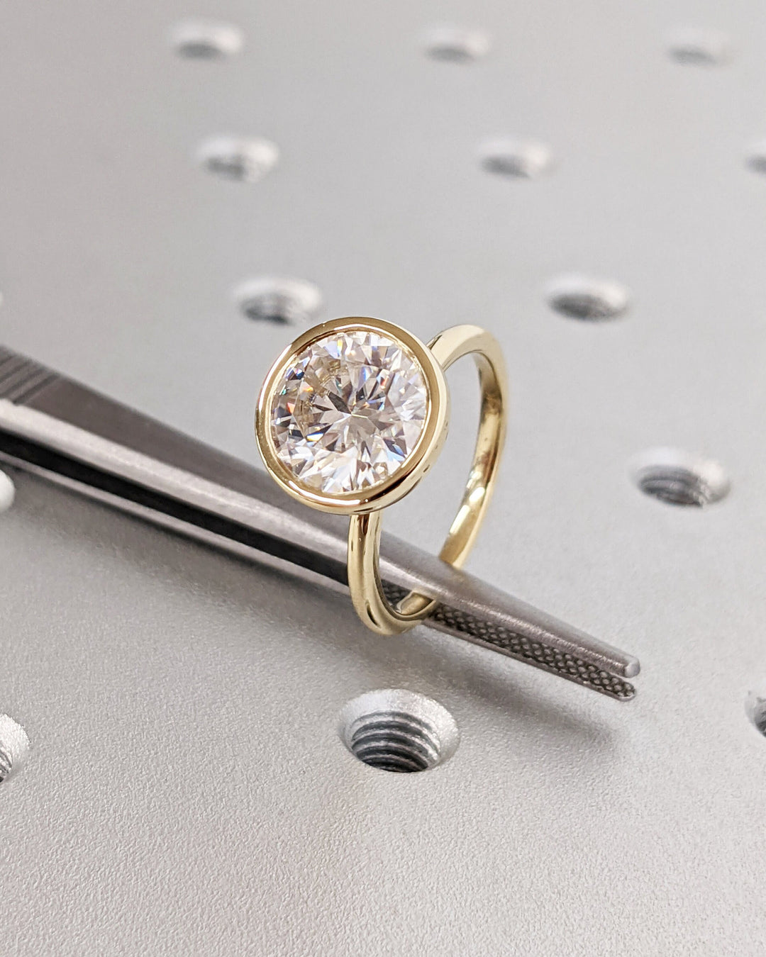 2.50CT Round Cut Bezel Lab Grown Diamond Engagement Ring For Women