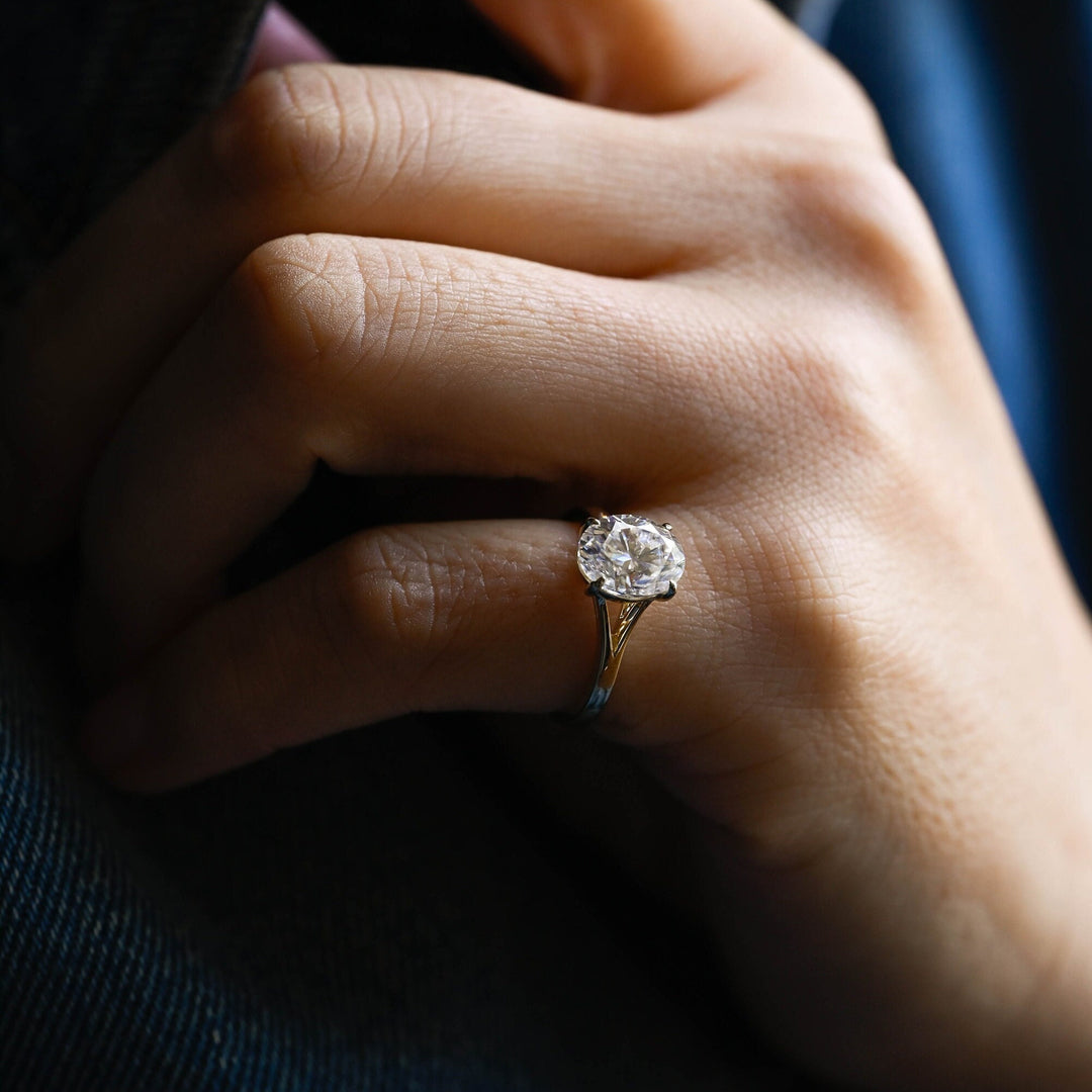 1.50CT Oval Cut Split Shank IGI Certified Lab Grown Diamond Engagement Ring For Her
