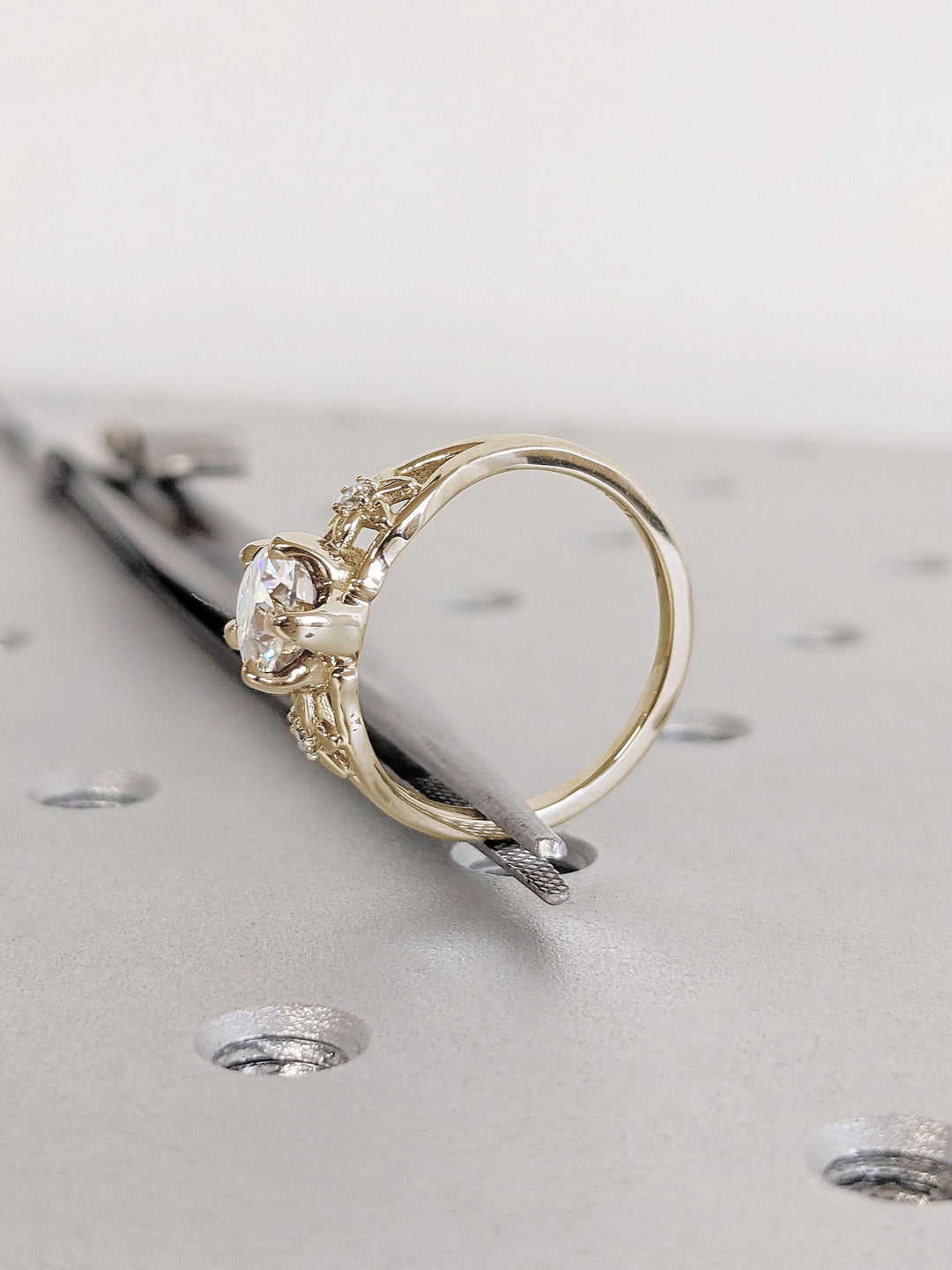 1.0CT Round Cut Unique 3 Stone Lab Grown Diamond Engagement Ring For Women