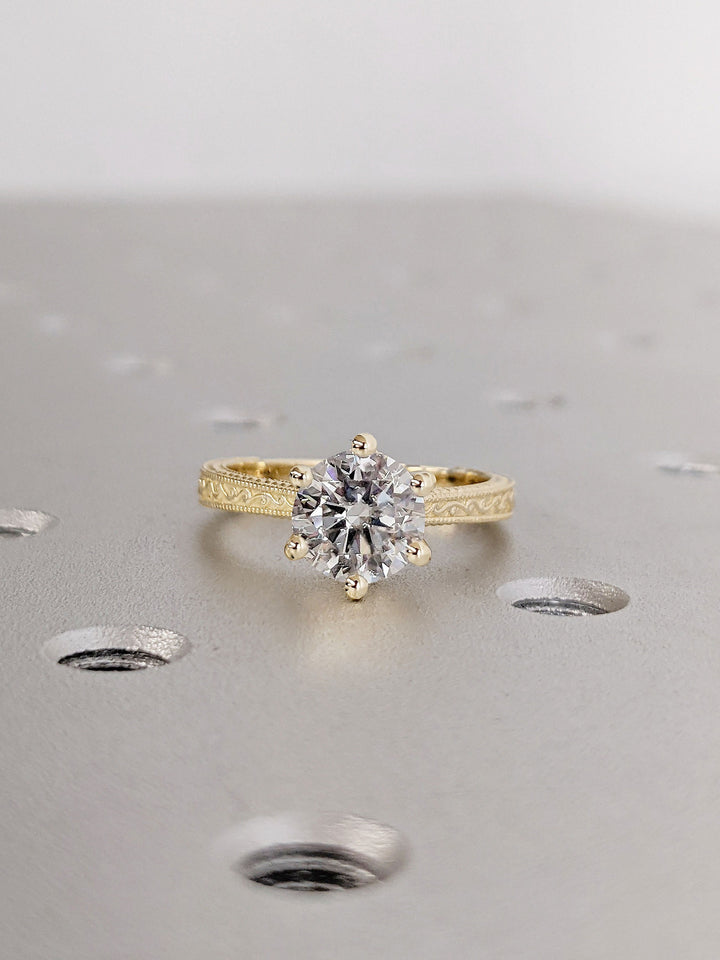1.0CT Round Cut Vintage Lab Grown Diamond Engagement Ring For Women