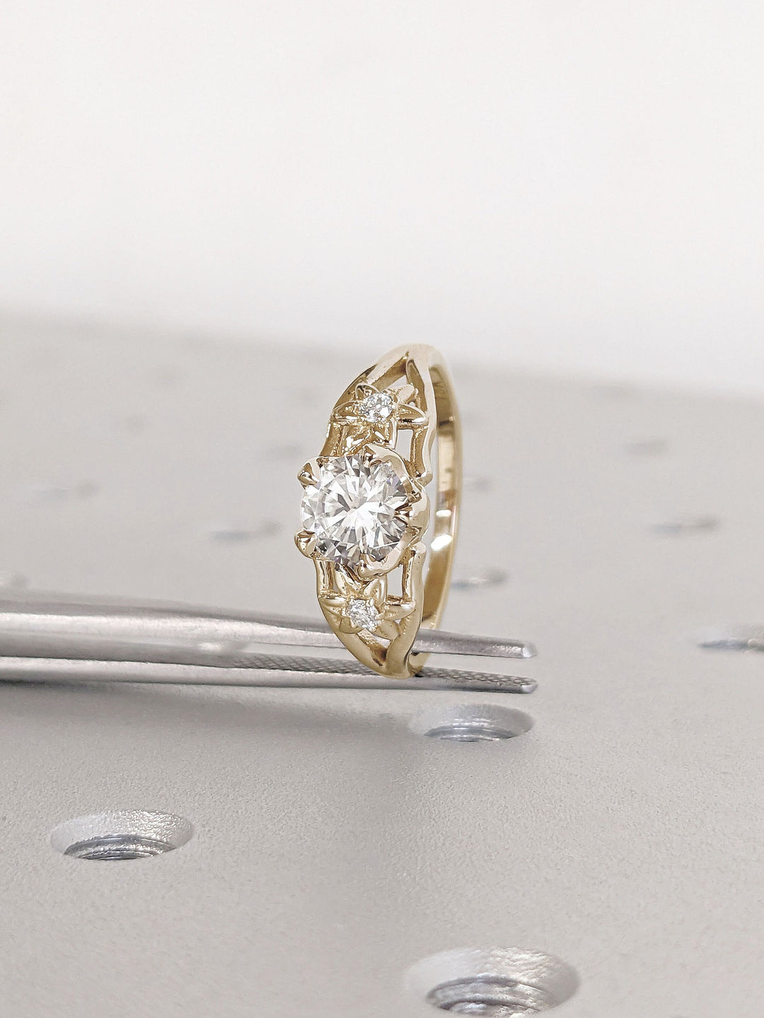 1.0CT Round Cut Unique 3 Stone Lab Grown Diamond Engagement Ring For Women