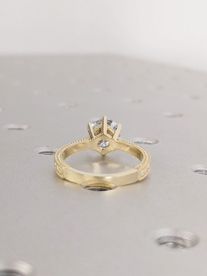 1.0CT Round Cut Vintage Lab Grown Diamond Engagement Ring For Women