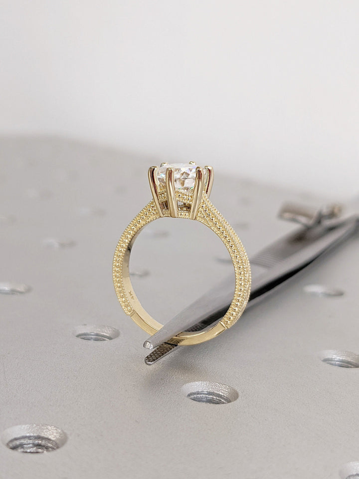 1.0CT Round Cut Vintage Lab Grown Diamond Engagement Ring For Women