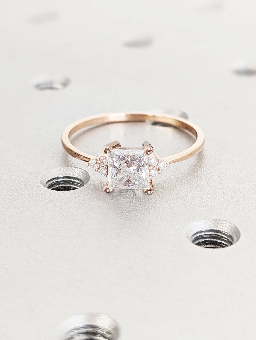 1.0CT Princess Cut Cluster Lab Grown Diamond Engagement Ring For Women